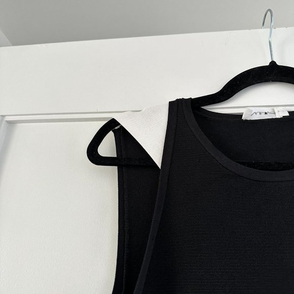 A.L.C. SLeeveless Bodycon Midi Dress Black w/ White Contrast On Shoulder Sz M - Picture 7 of 10